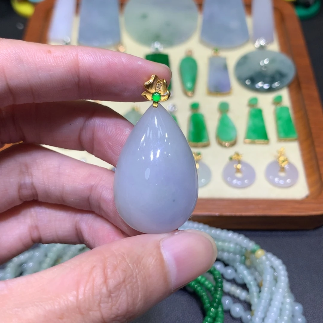 翡翠18K金镶嵌吊坠(不含链)