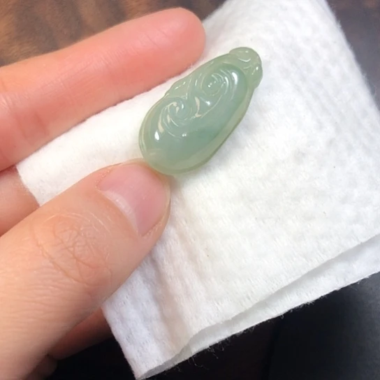 翡翠未镶嵌颈饰缅甸A货，每天下午1点半开播