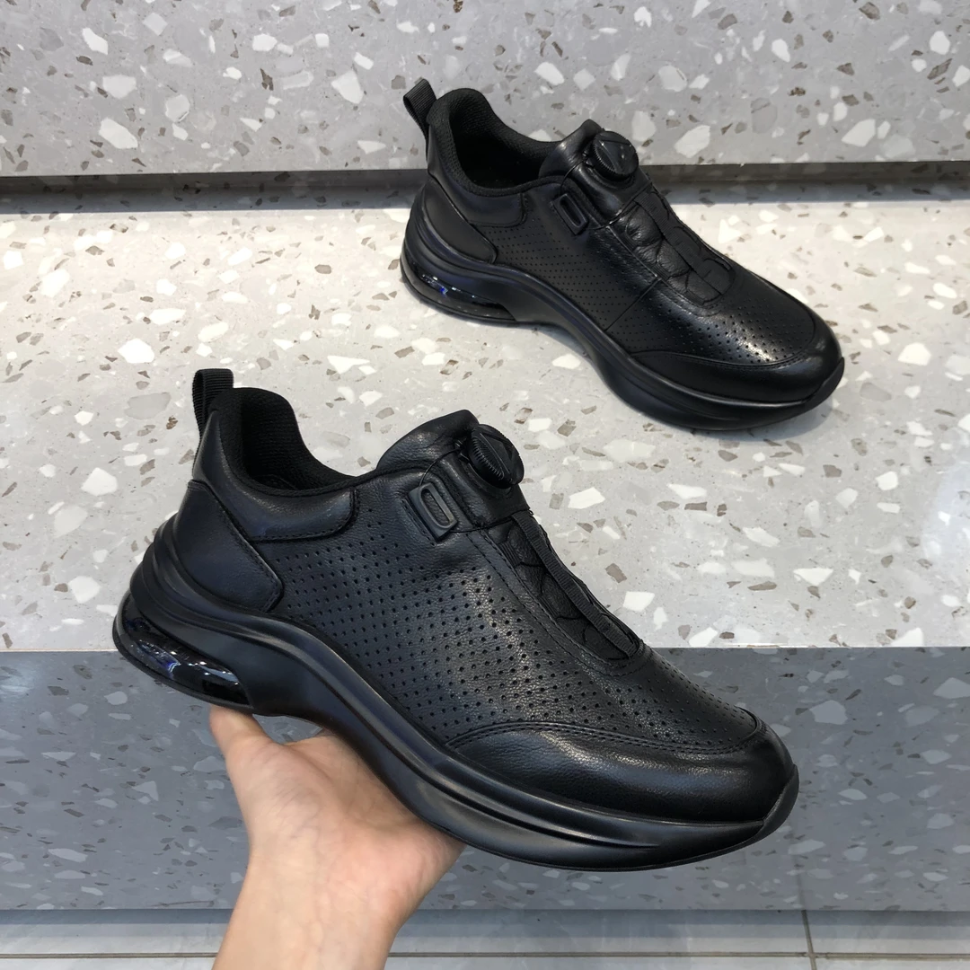 运动休闲鞋黑色牛皮休闲皮鞋休闲风轻质运动风纯色真皮气垫底男鞋
