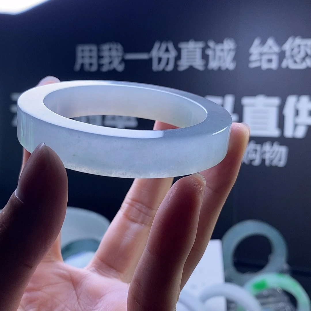 满***满未镶嵌毛胚定制翡翠发一个