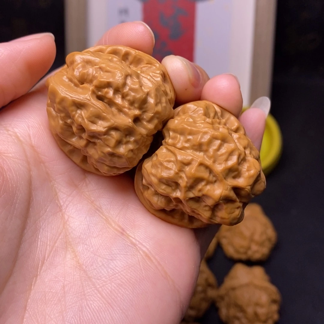 人***恙文玩核桃吊坠蛤蟆37