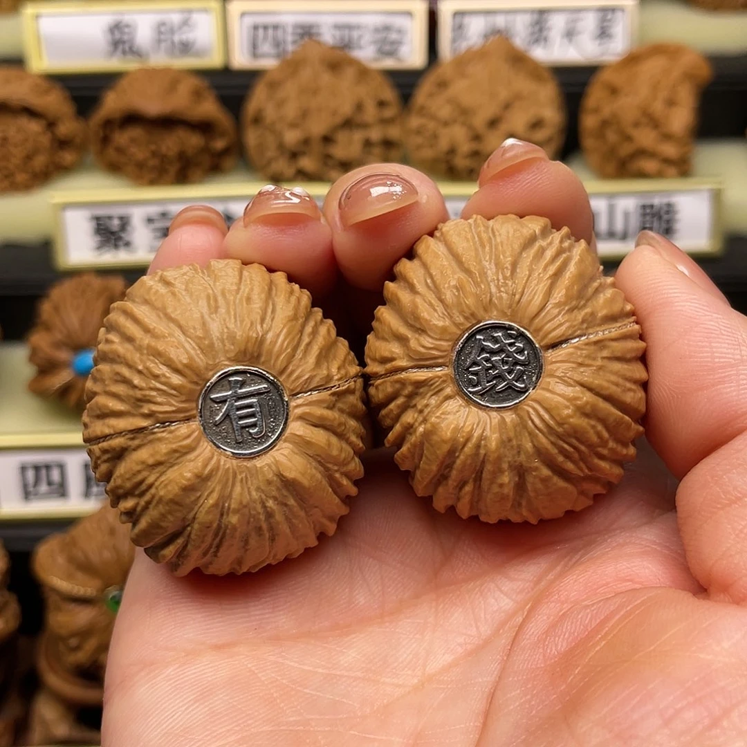 【闪购商品】文玩核桃吊坠猴头