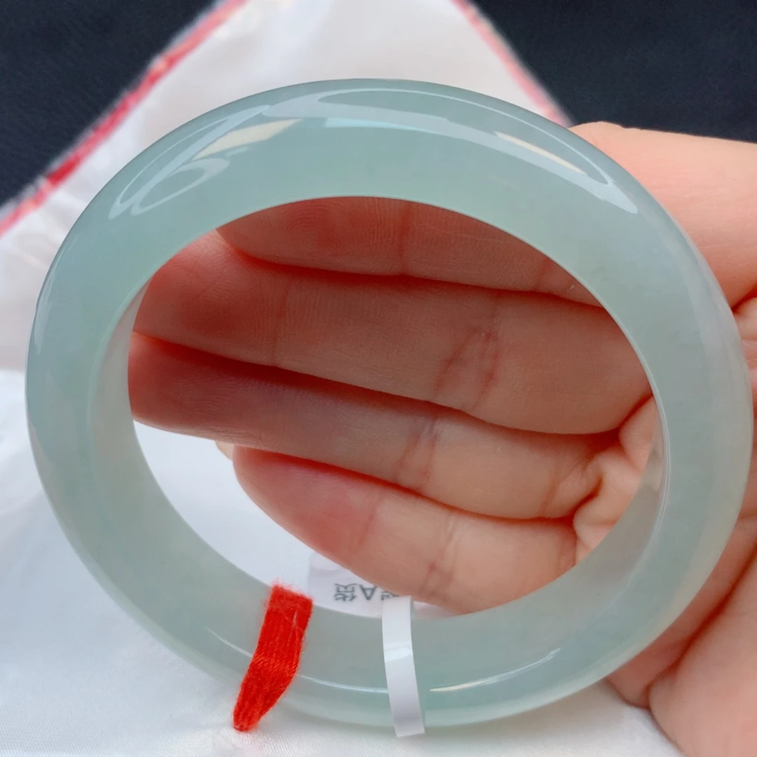 翡翠未镶嵌手镯54-55冰种冰透满圈晴绿