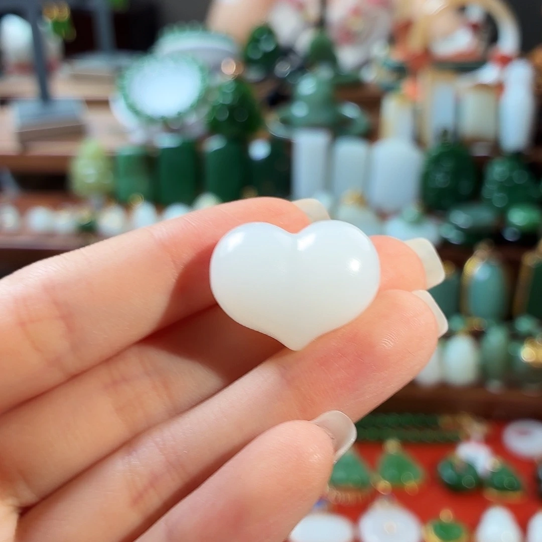 和田玉未镶嵌吊坠(不含链)T