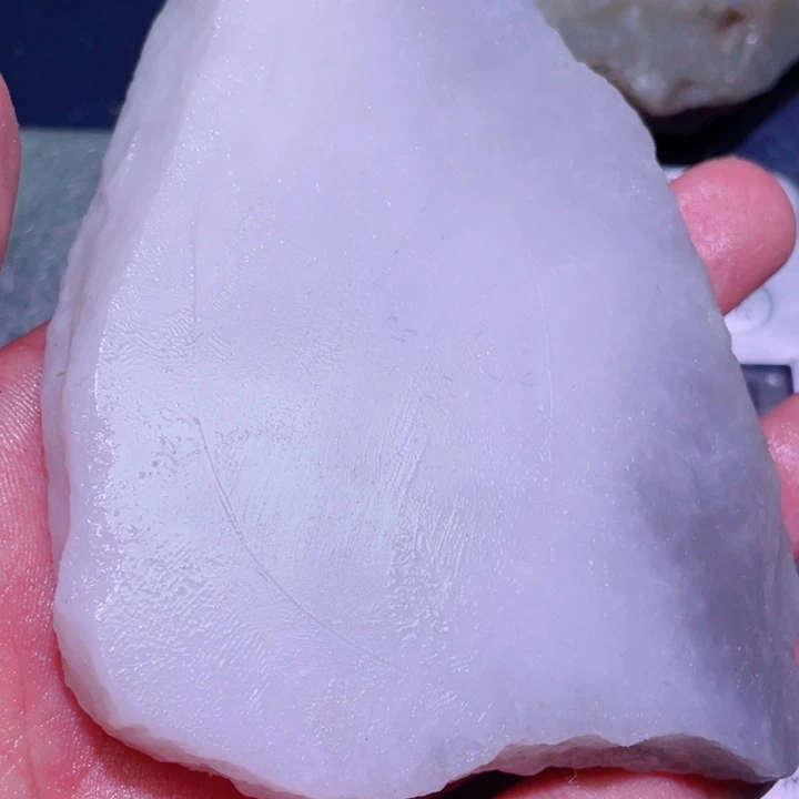 和田玉（糖玉）未镶嵌珠宝半成品