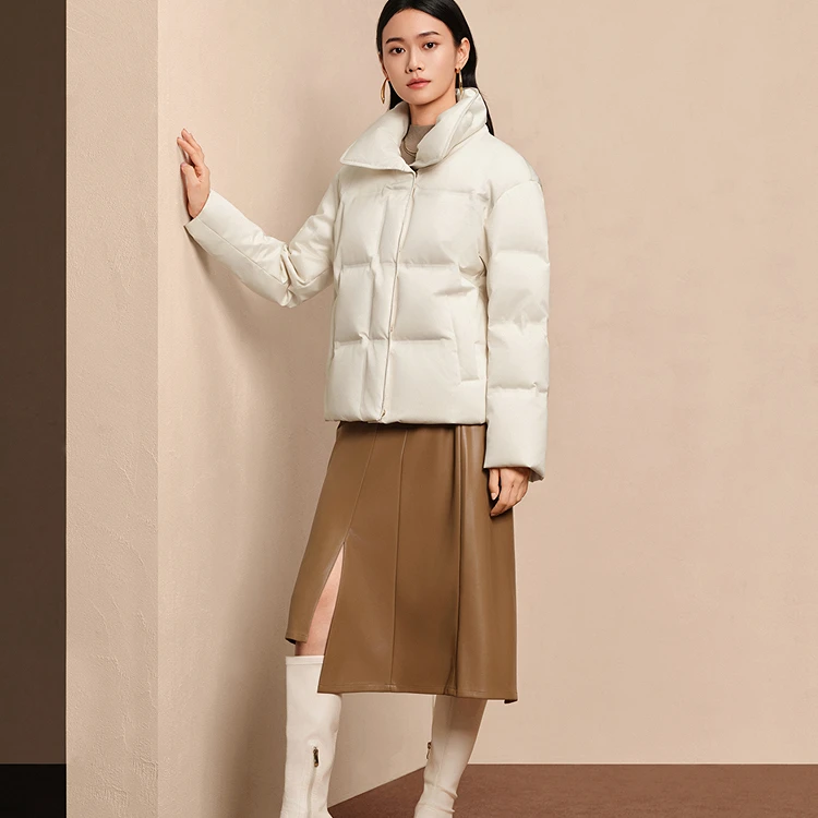 BOSIDENG波司登90鹅绒2025年短款羽绒服女翻领B250244112