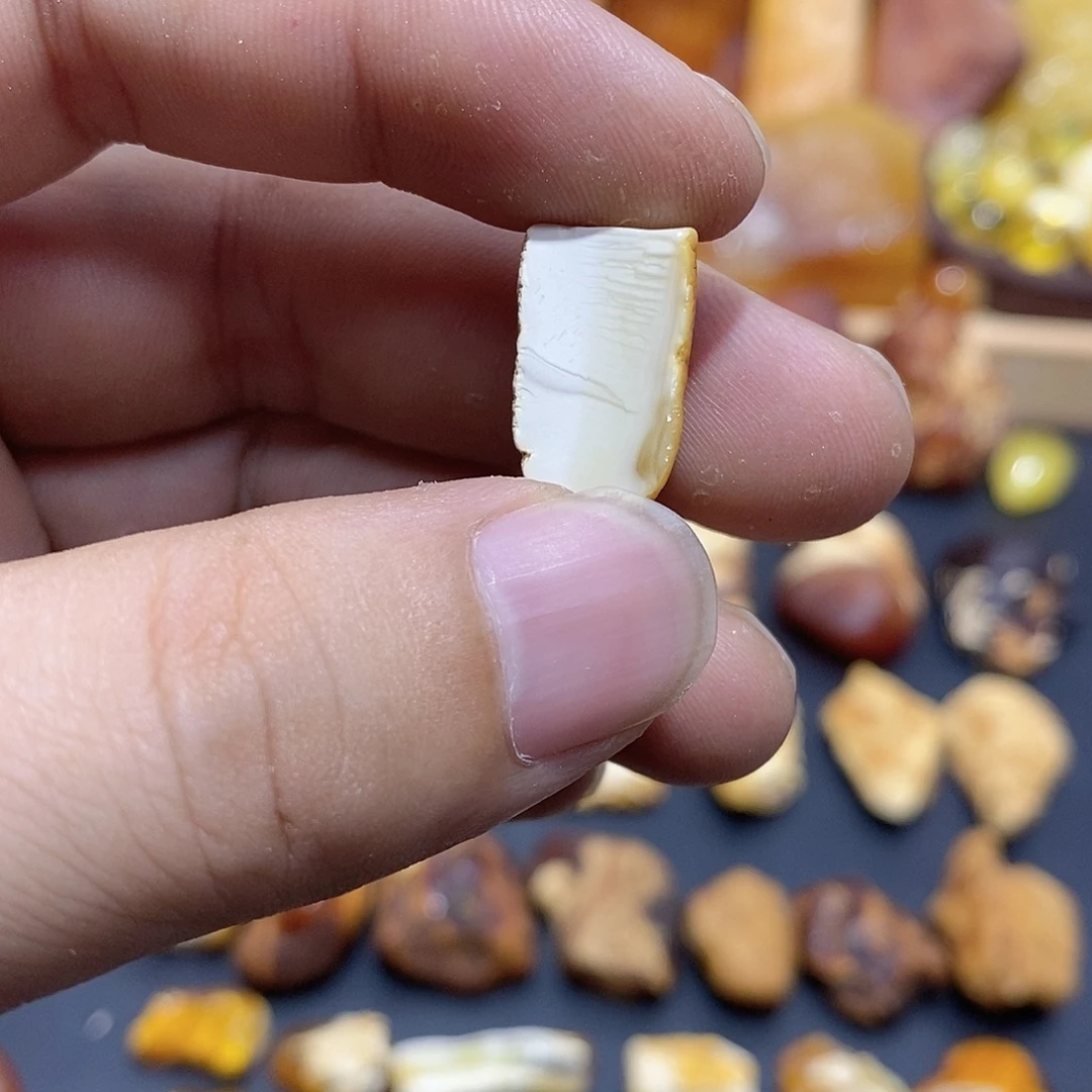 定制琥珀蜜蜡原石定制