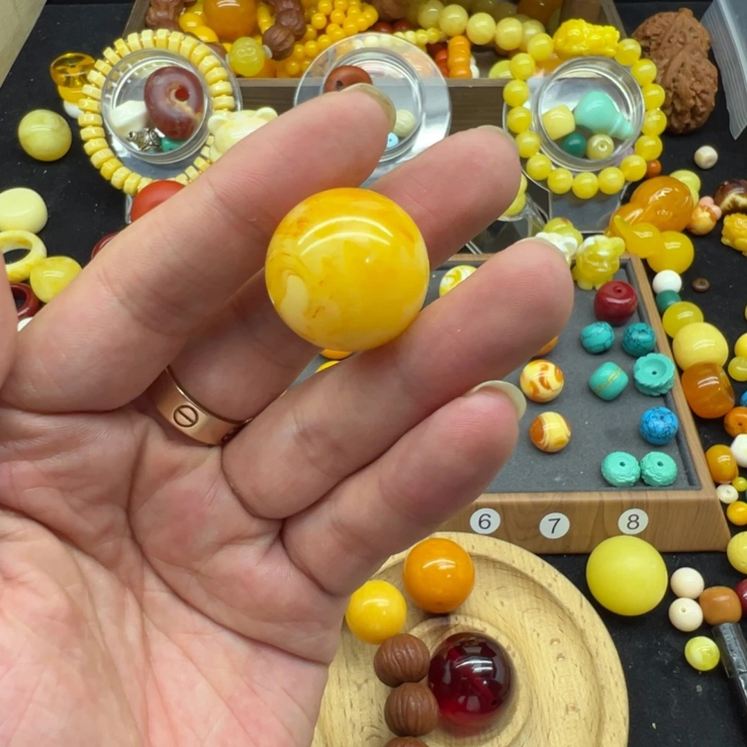 琥珀未镶嵌颈饰配饰