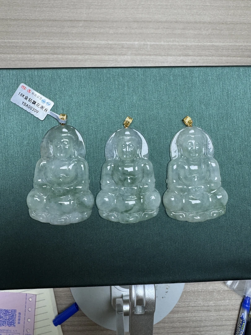 宝洲富艺18K钻冰飘花翡翠观音吊坠高冰翡翠观音挂件多样性（发1件