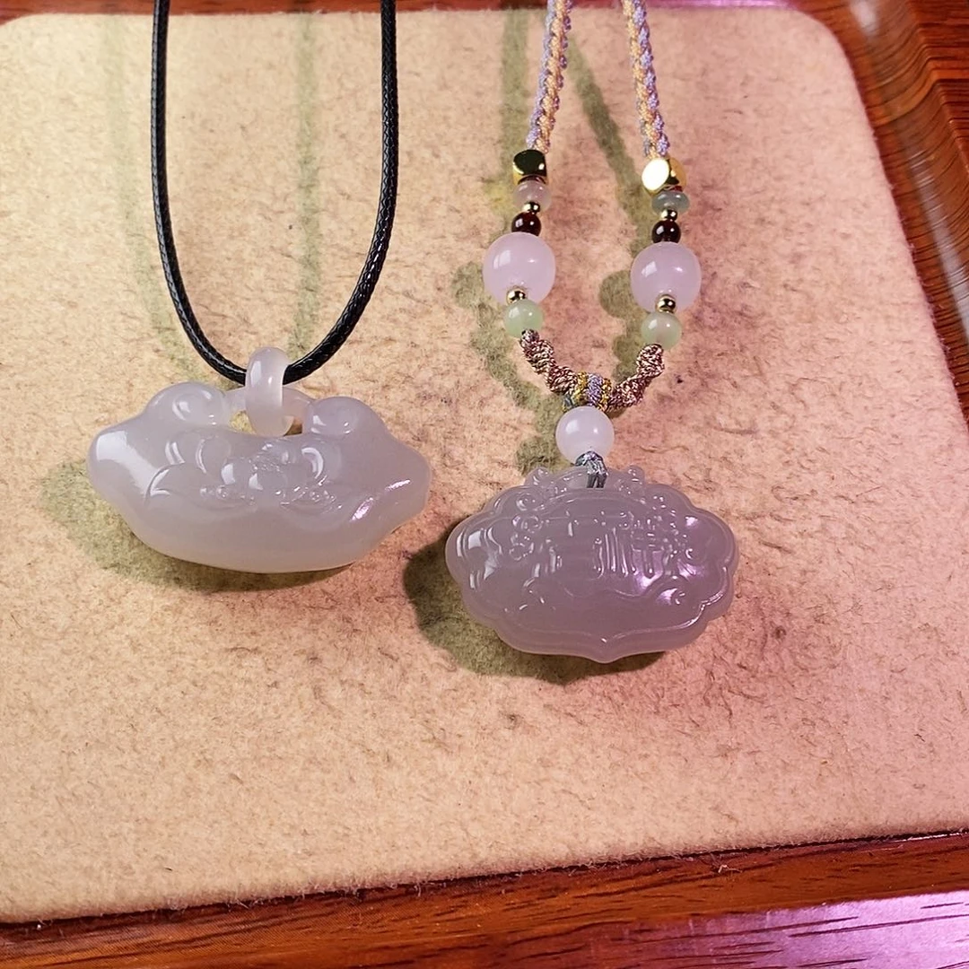 和田玉未镶嵌颈饰单个