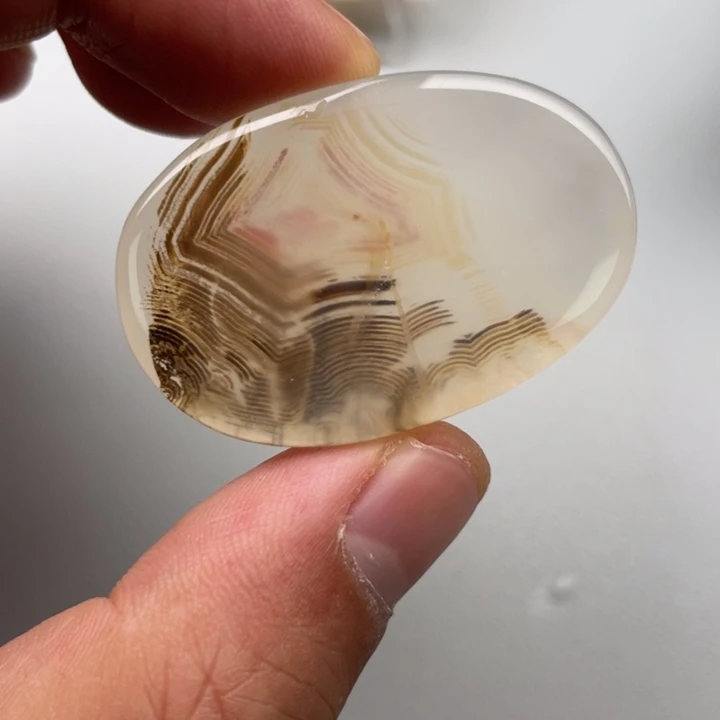 玛瑙/玉髓颈饰未镶嵌握*