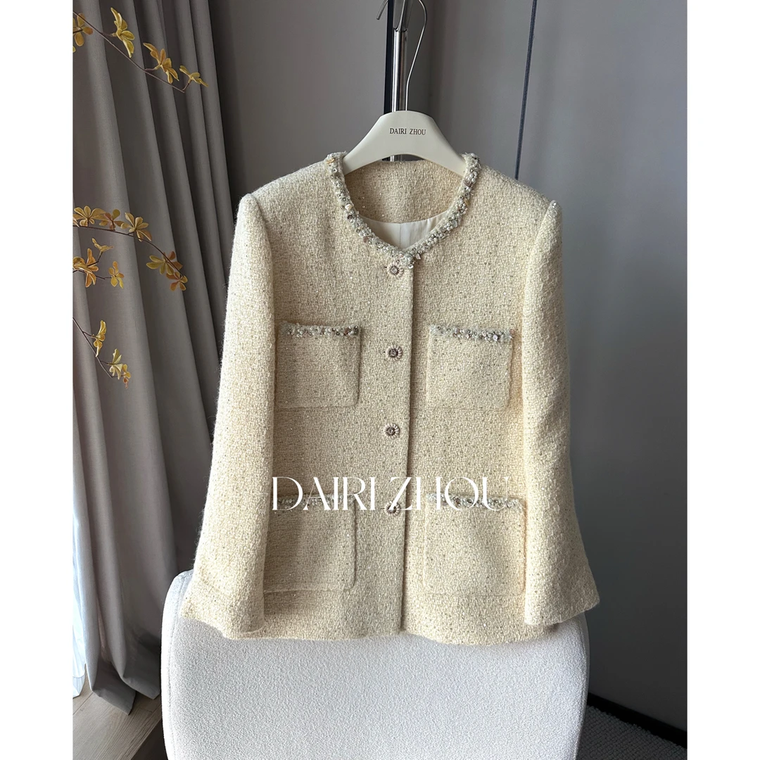 DAIRI   ZHOU▪️耐心等待   45绵羊毛钉珠圆领粗花呢外套气质简约