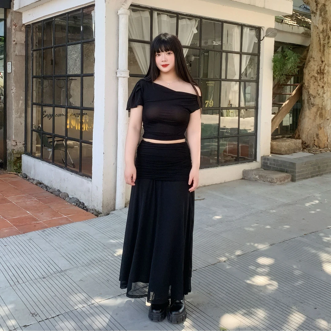 [魅影织光]性感斜肩上衣包臀半身裙夏日绝美穿搭御姐风套装裙