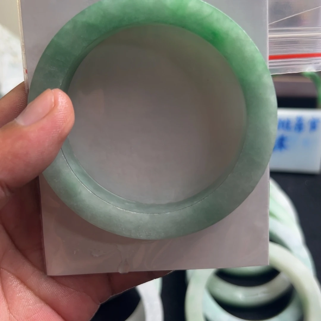 定制翡翠未镶嵌毛坯手镯定制毛坯