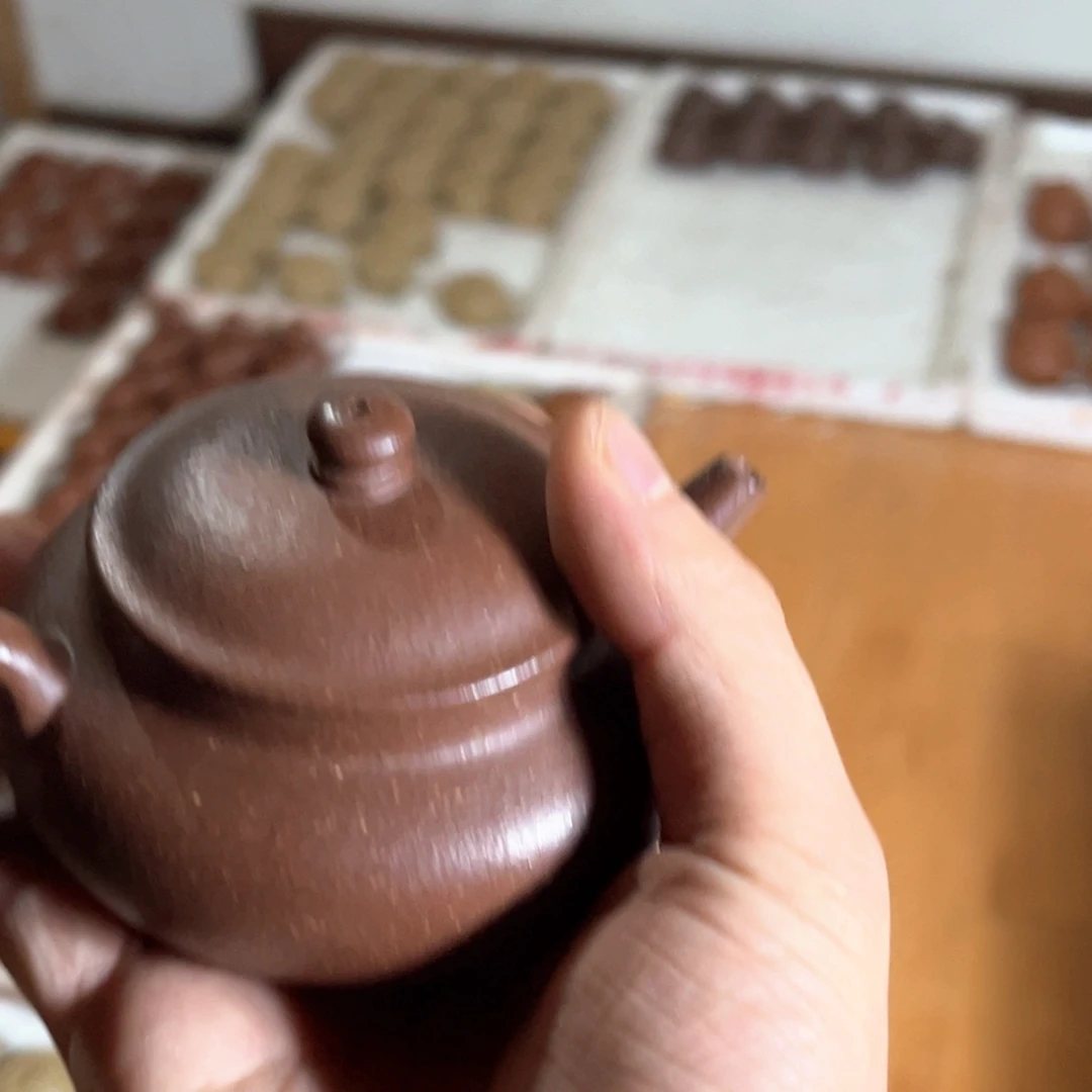 茶壶紫砂紫砂的味道很浓