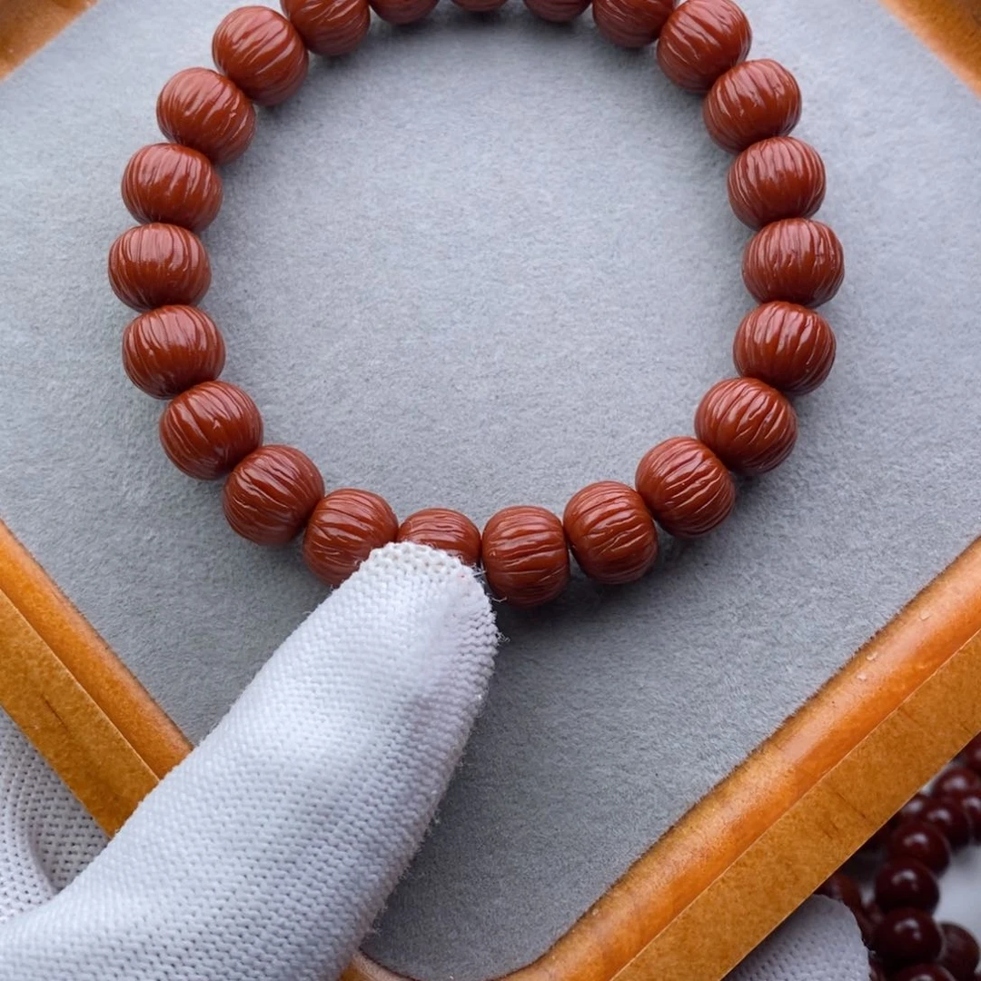 谢***๑猴头核桃吊坠了咯哦哦