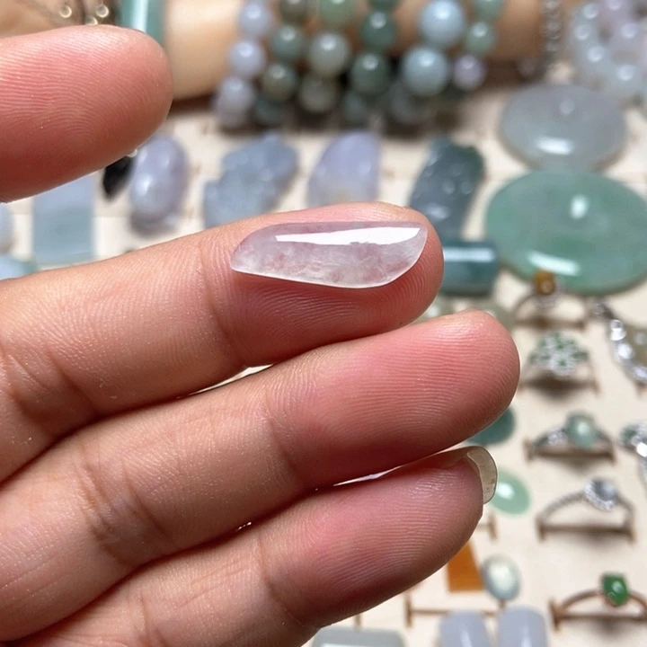 翡翠未镶嵌颈饰缅甸天然翡翠