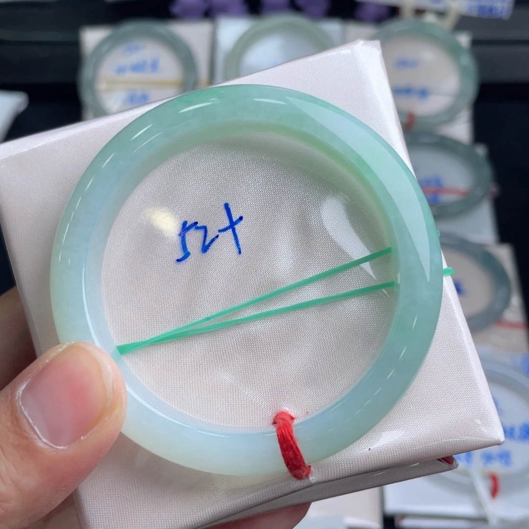 翡翠手镯未镶嵌20号