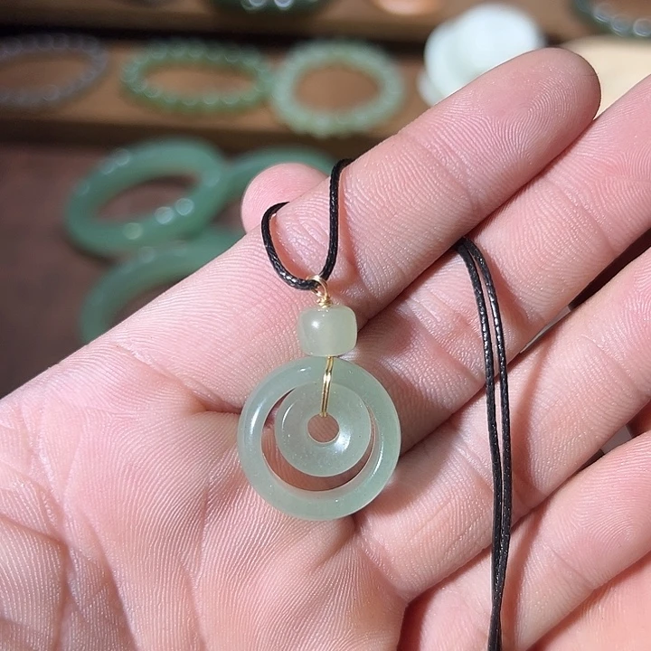 东陵石合金吊坠(不含链)