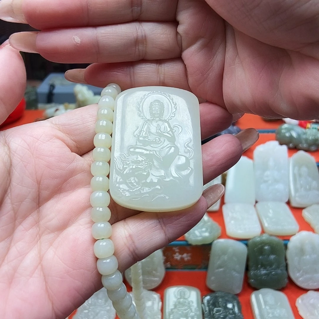 颈饰未镶嵌和田玉A**n