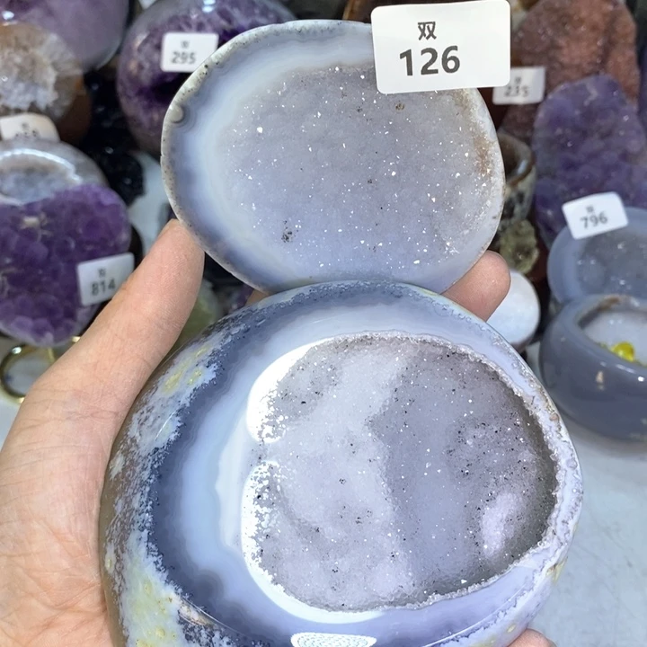 玛瑙/玉髓未镶嵌珠宝奇石