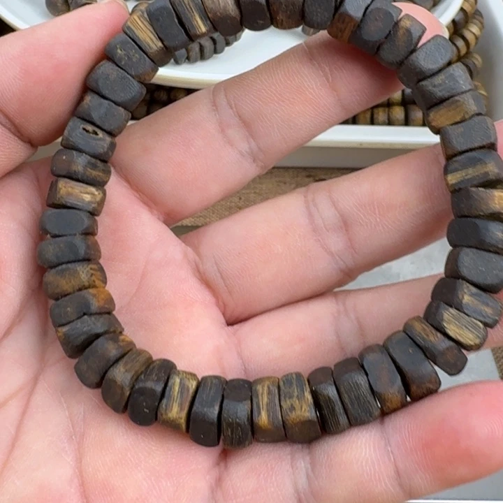 松****手串沉香张勺子手串15克加