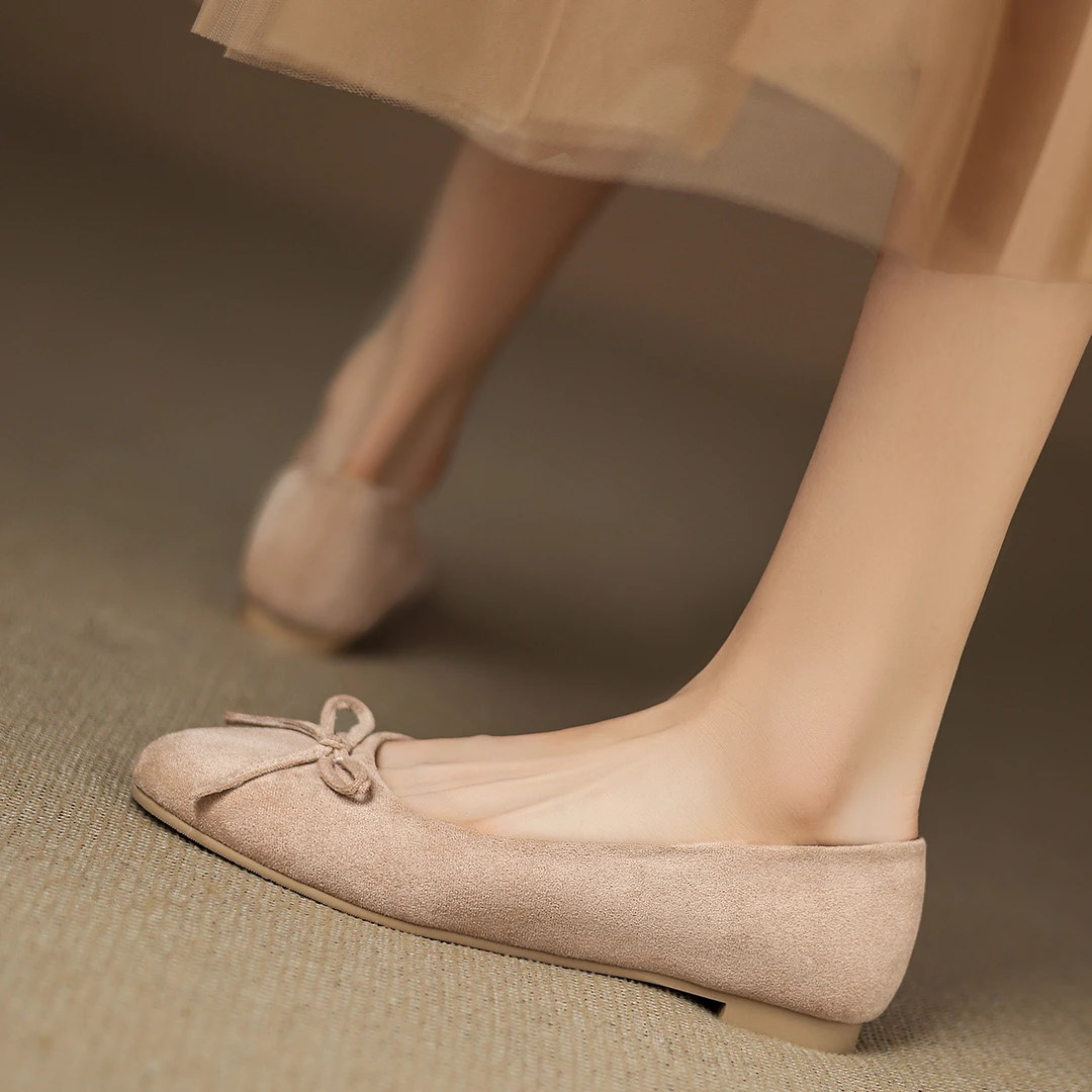 大码女鞋法式蝴蝶结芭蕾舞鞋浅口配裙子时尚平底单鞋百搭软底舒适