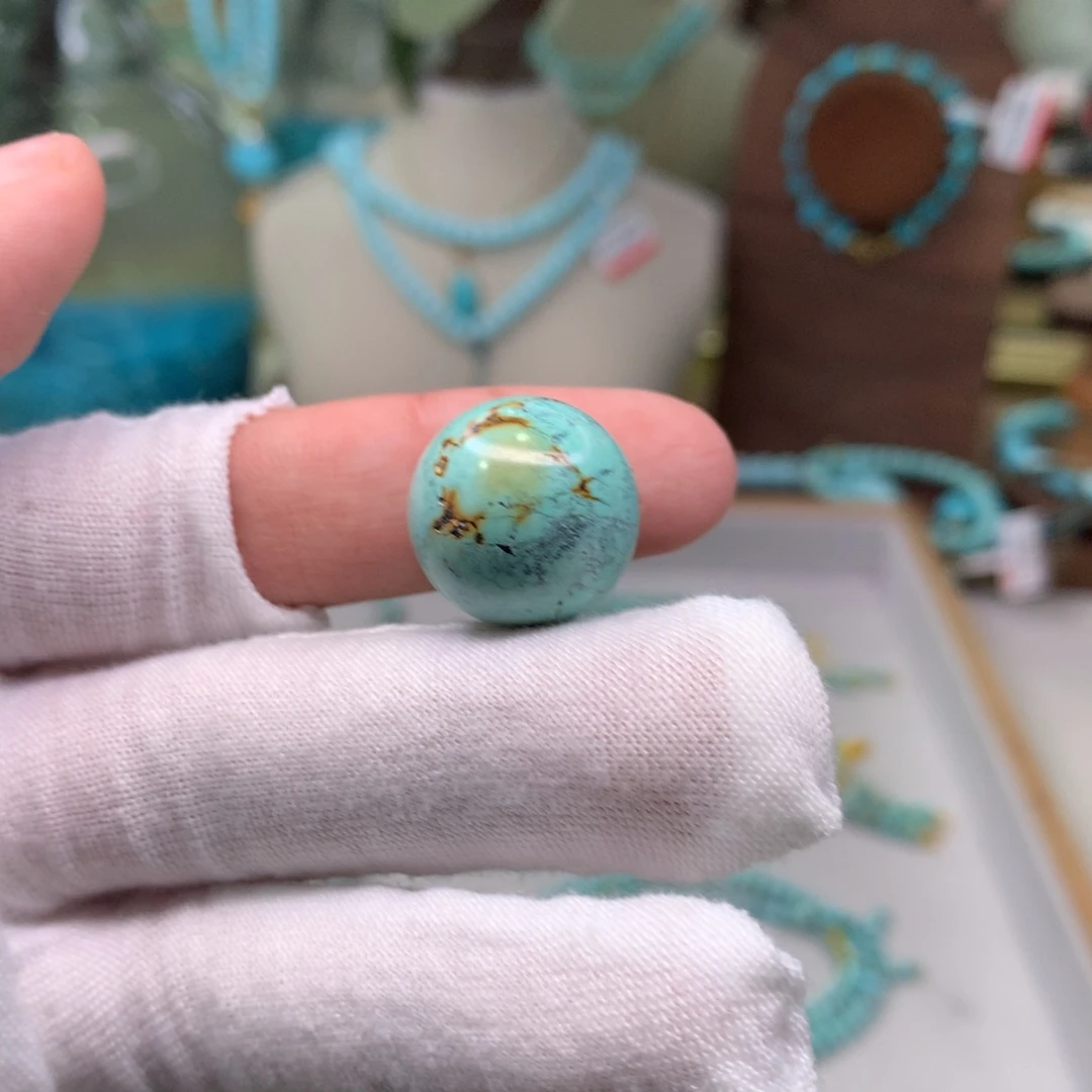 绿松石配饰未镶嵌