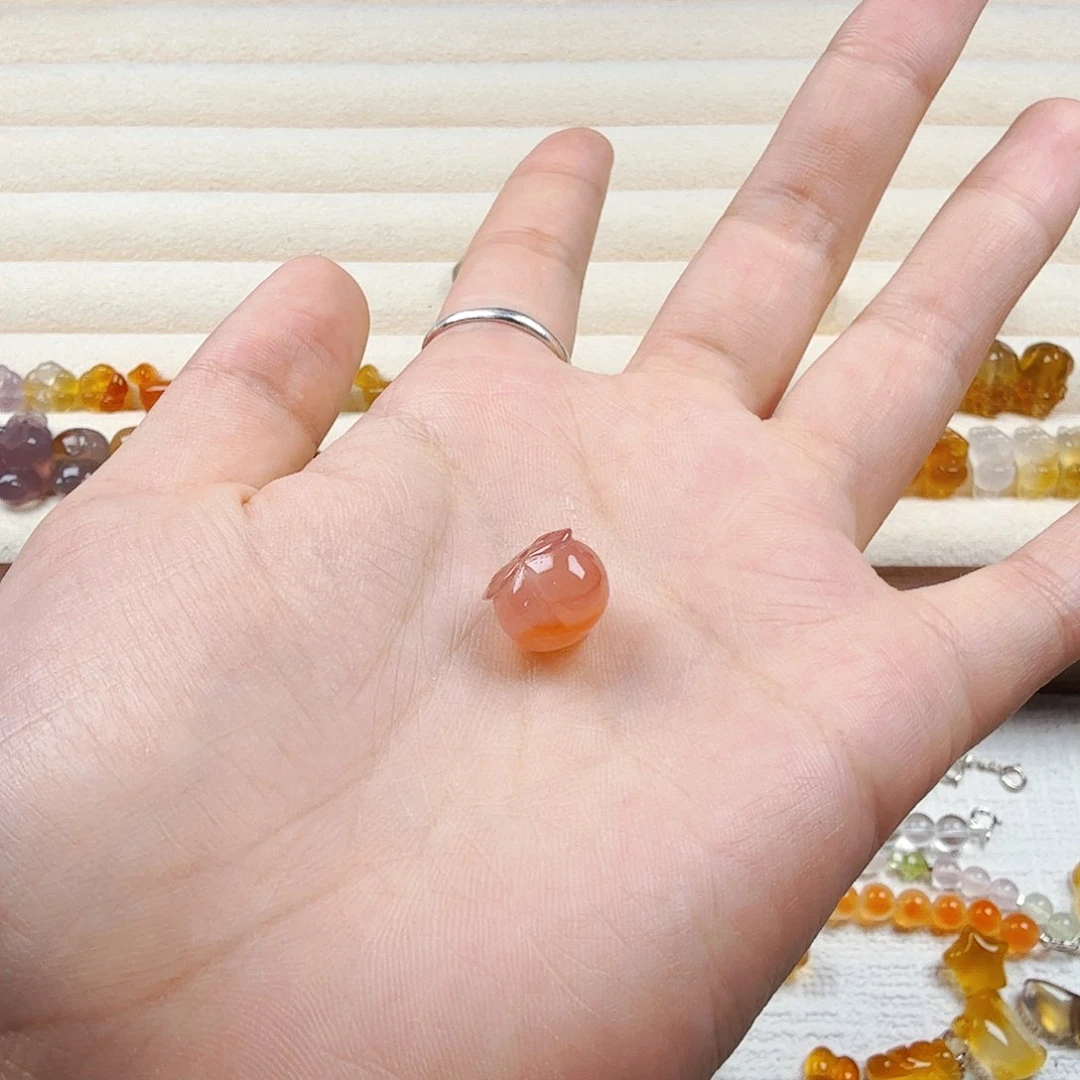玛瑙/玉髓颈饰合金