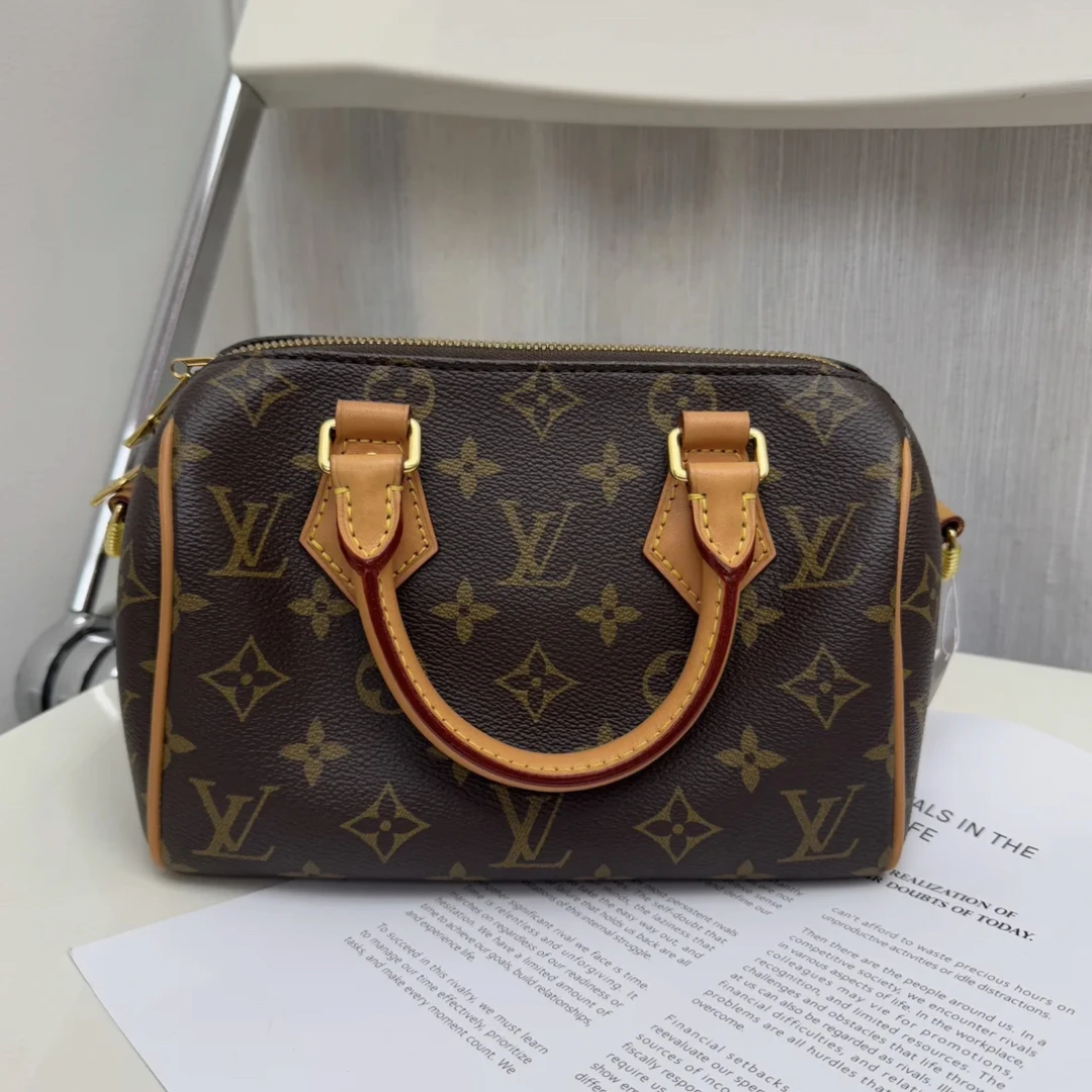 95新 LouisVuitton/路易威登 路易威登 9012 Lv speedy 20 芯片款