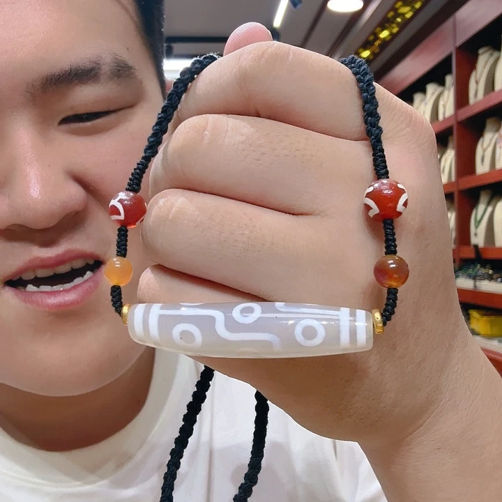 未镶嵌玛瑙/玉髓珠宝奇石