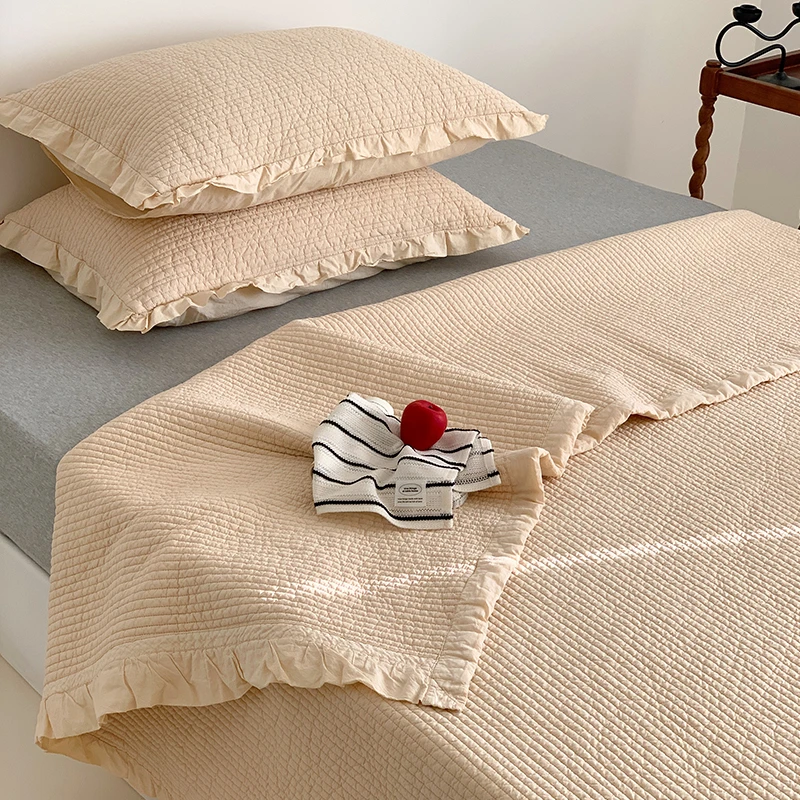 韩国纯棉绗缝床盖温柔荷叶边夹棉炕盖防滑酵素砂洗床单被子两用