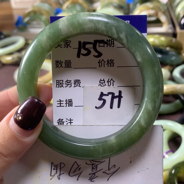蛇纹石玉未镶嵌手镯155