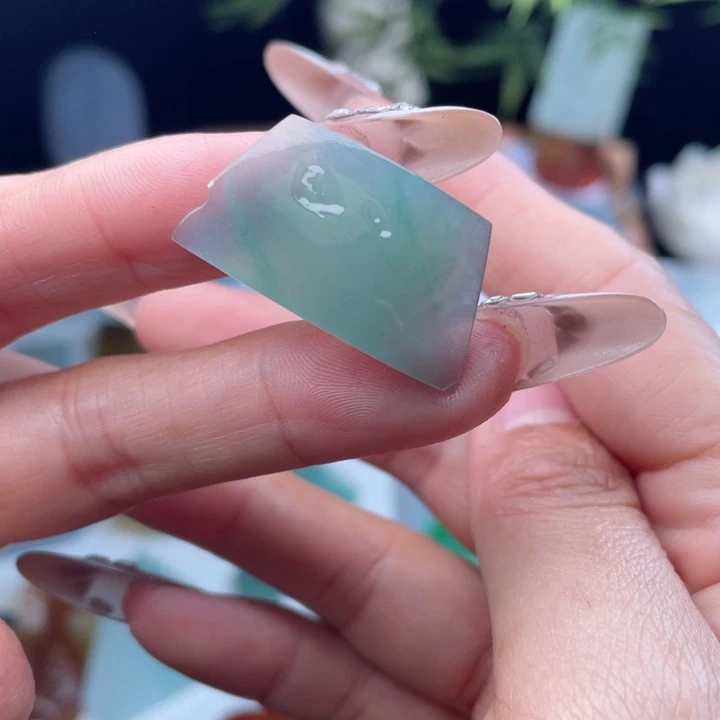 未镶嵌定制翡翠包随行