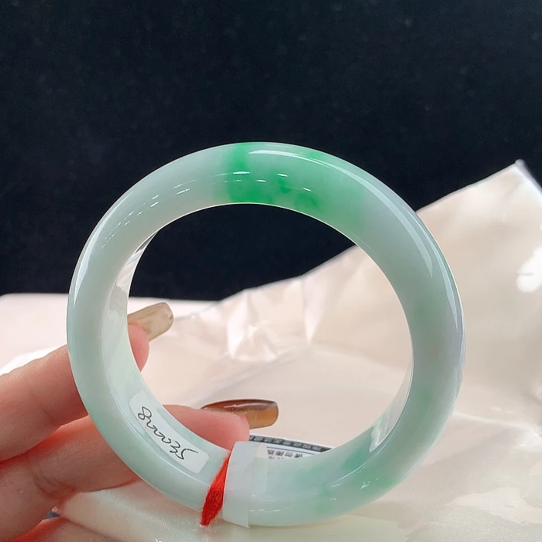 【闪购商品】未镶嵌手镯翡翠56，55/56