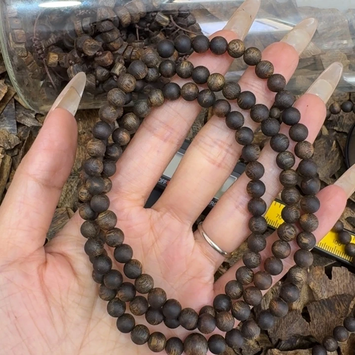 沉香香囊沉香海南母树沉水