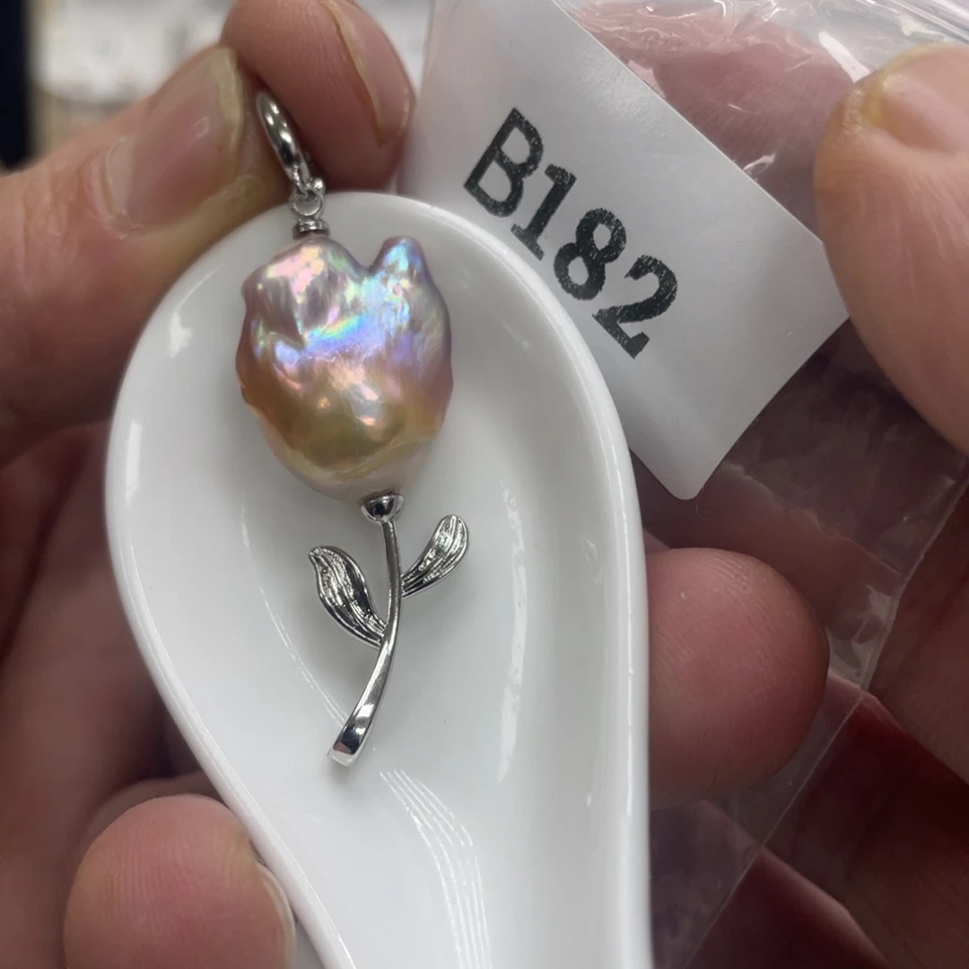 淡水珍珠颈饰未镶嵌潘****子