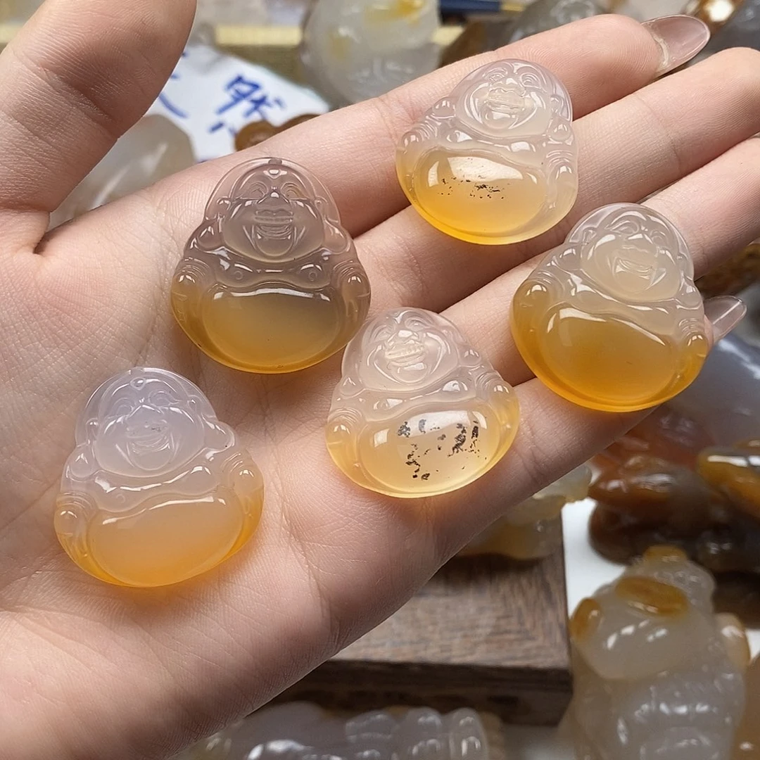 玛瑙/玉髓未镶嵌颈饰多样性