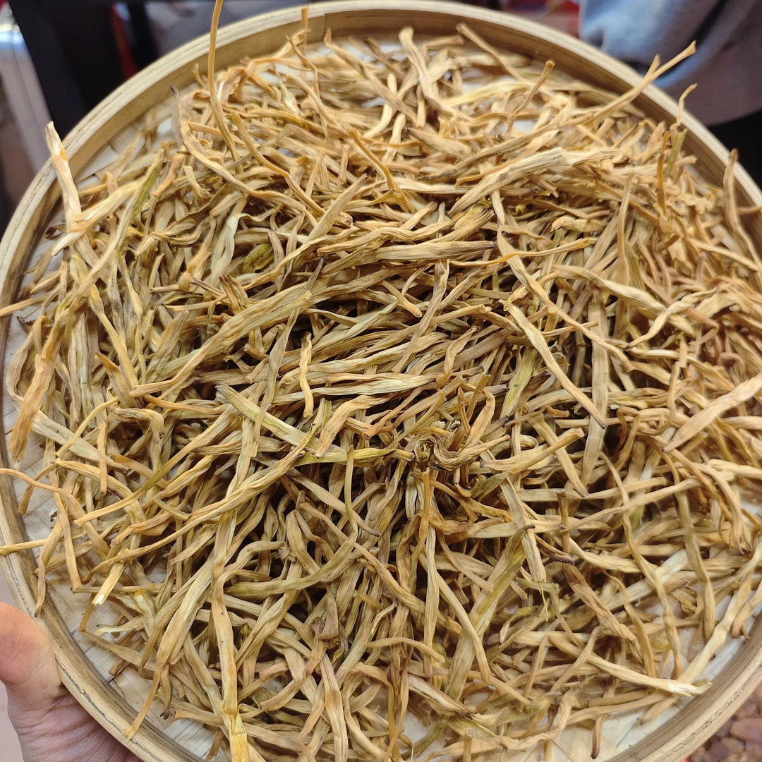 ［本地金针］无薰磺自然晒干无酸味酥脆爽口