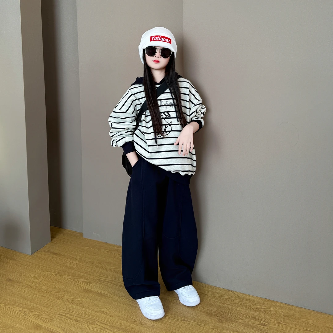 女童2025新款韩版时尚秋冬款加绒条纹宽松卫衣休闲阔腿裤两件套潮