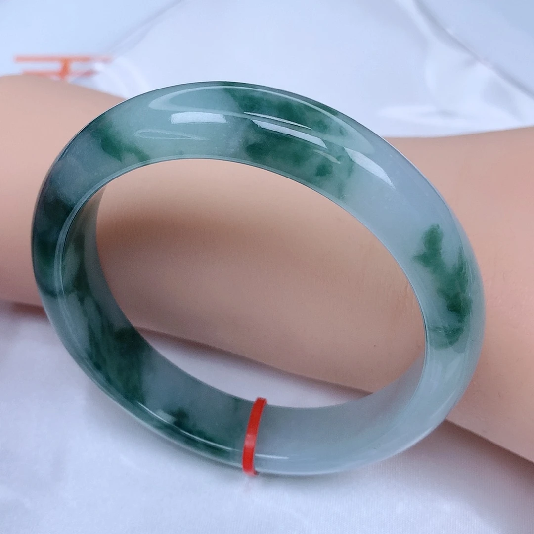 【闪购商品】未镶嵌手镯翡翠，56