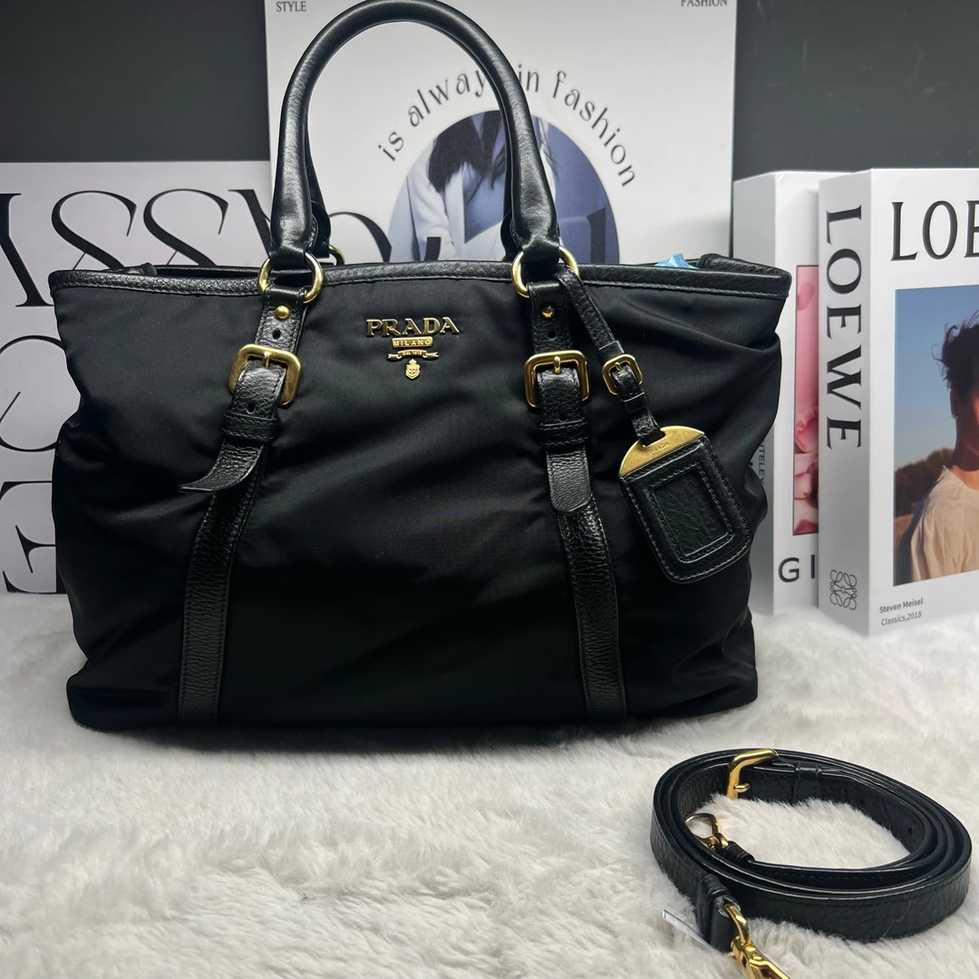 99新 Prada/普拉达 黑色尼龙托特包手提单肩斜挎包 81669