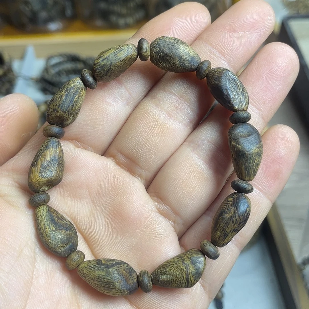 沉香沉香碎屑奇楠沉香树丁沉水级