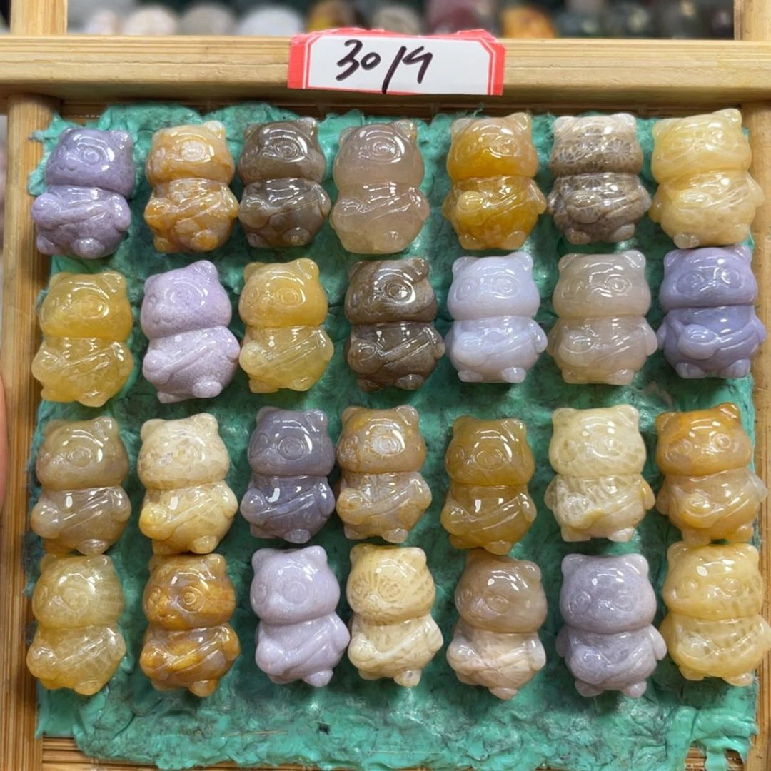 硅化玉未镶嵌颈饰小熊30米1个