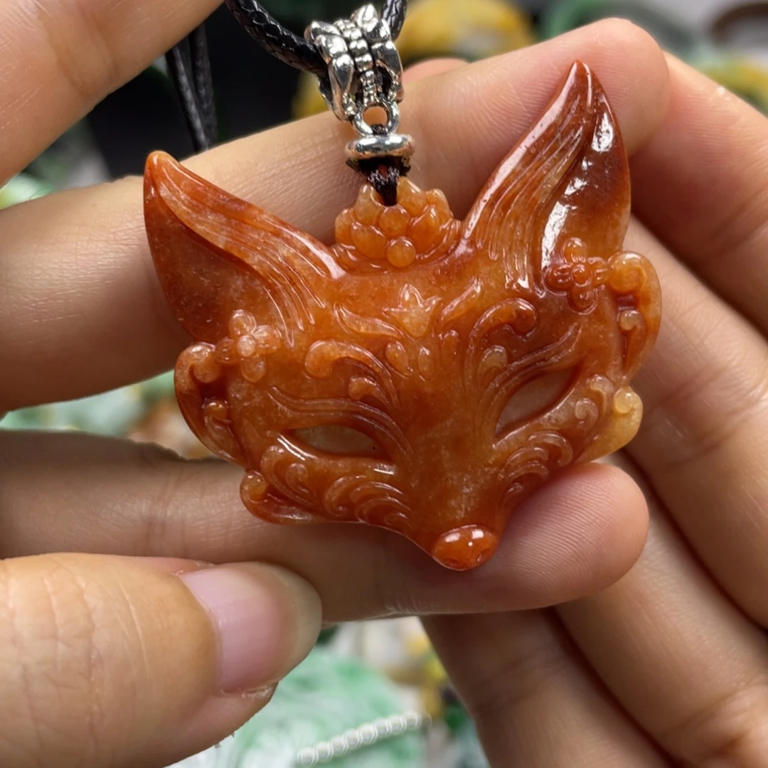 颈饰未镶嵌翡翠牌子