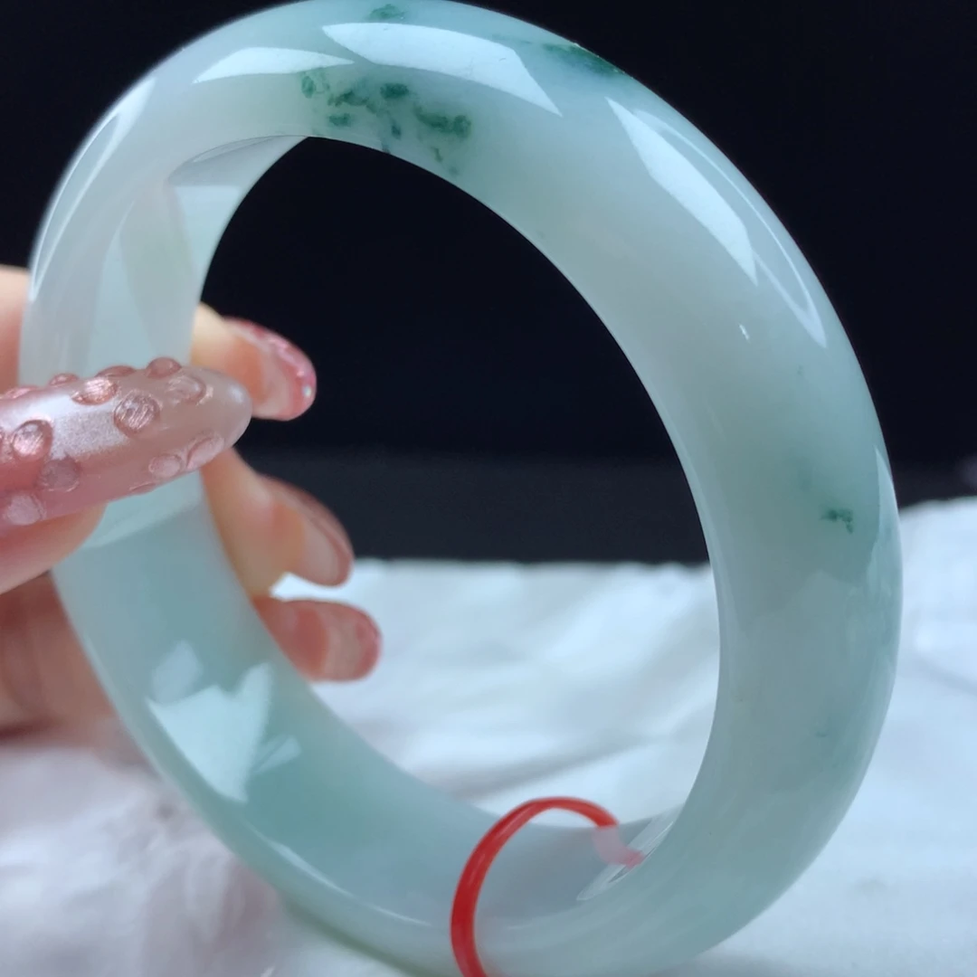 未镶嵌手镯翡翠97084，