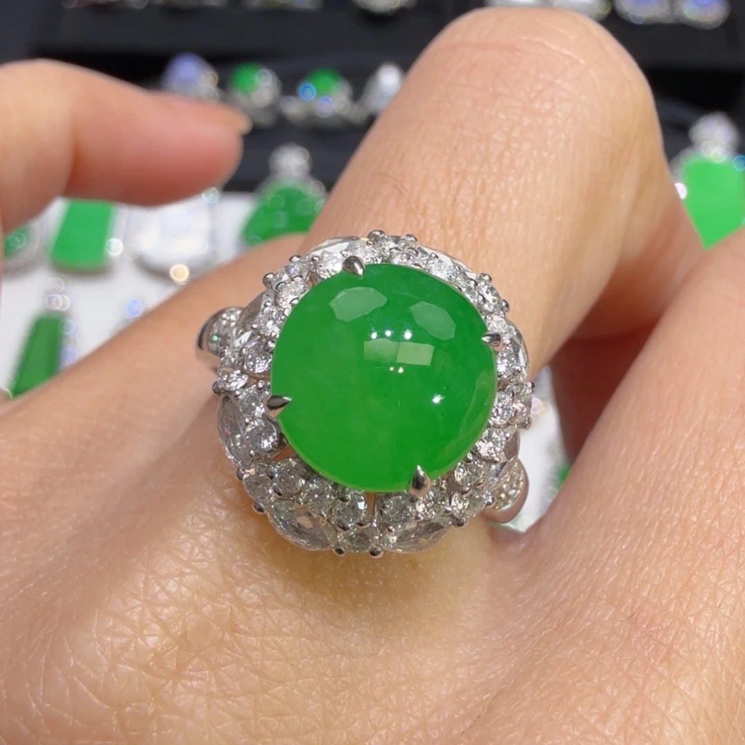 翡翠18K金镶嵌戒指收到货48小时鉴赏期