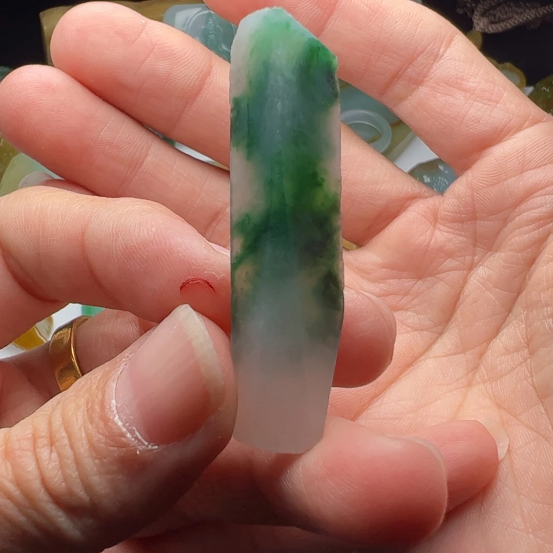 未镶嵌定制翡翠不包工