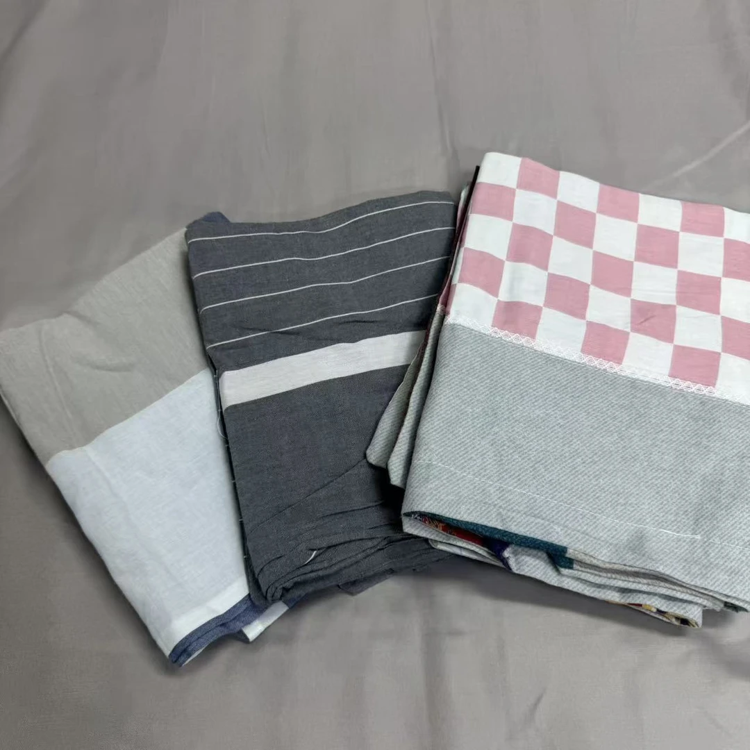 枕套一对颜色随机