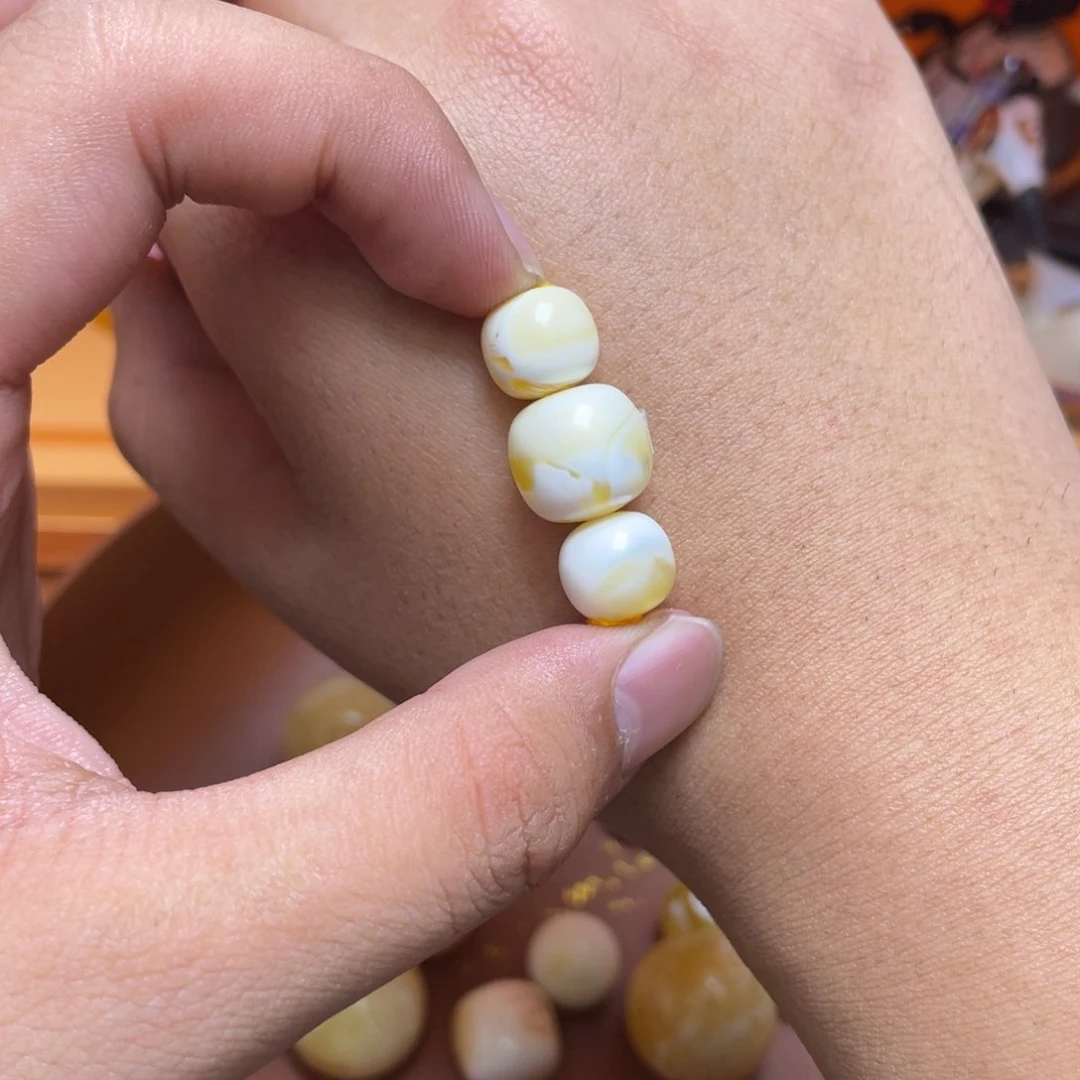 未镶嵌琥珀珠宝奇石6*0